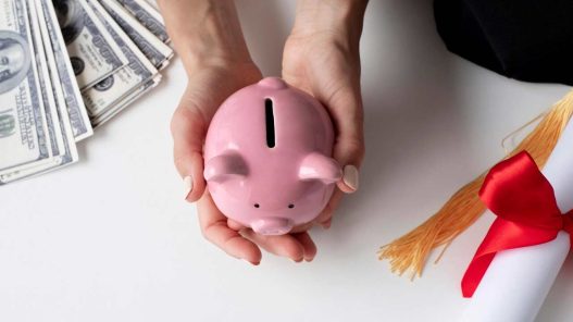 Când intră indemnizația de creștere copil în 2025