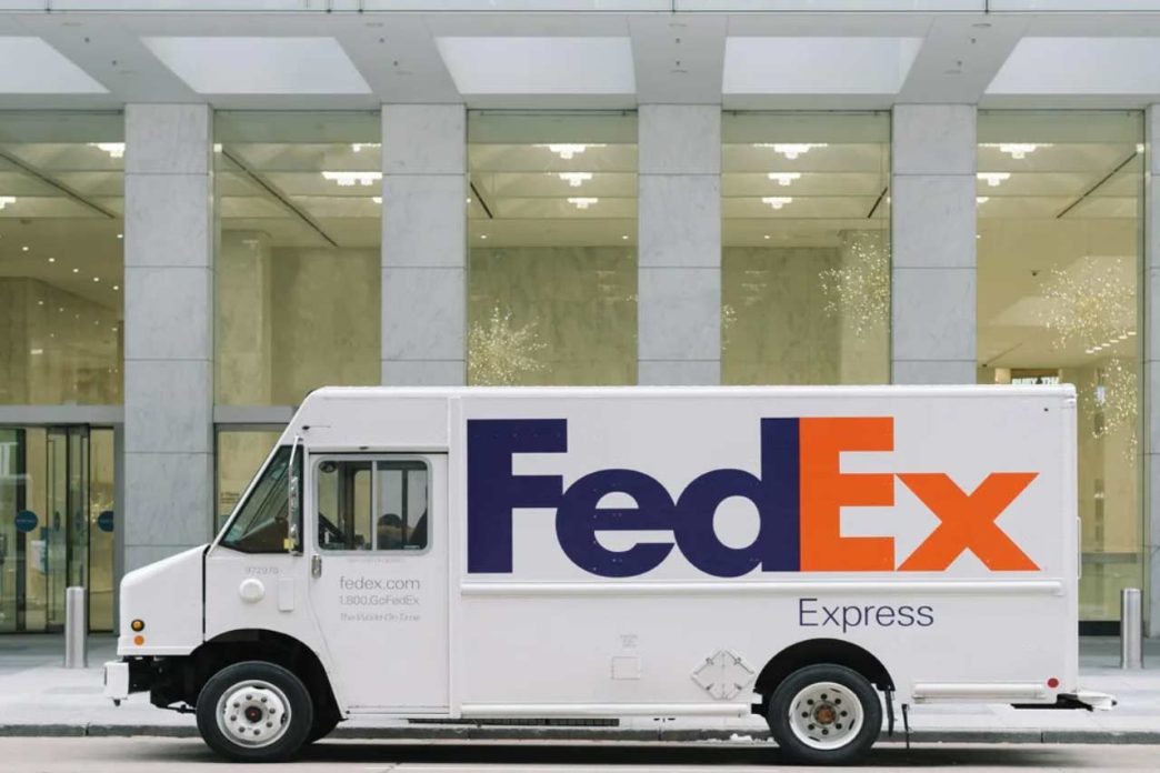 Contact FedEx - Call center