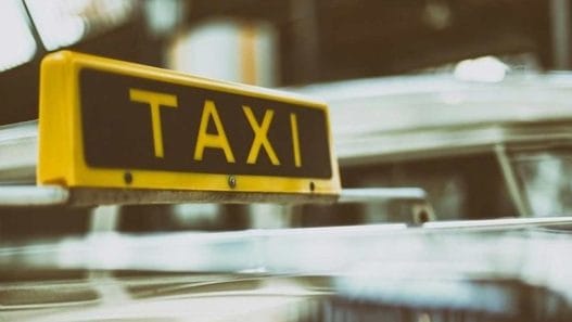 Contact Lux Taxi Iași