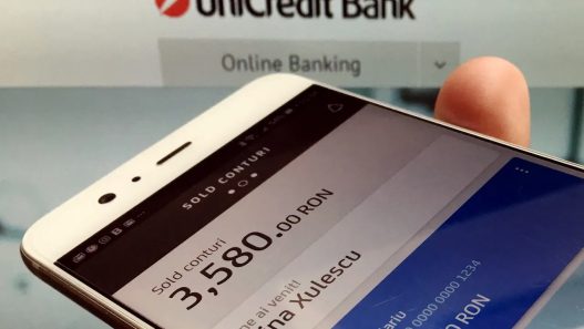 Eroare autentificare aplicație UniCredit Mobile Banking pe telefon