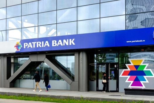 Contact Patria Bank - Telefon call center