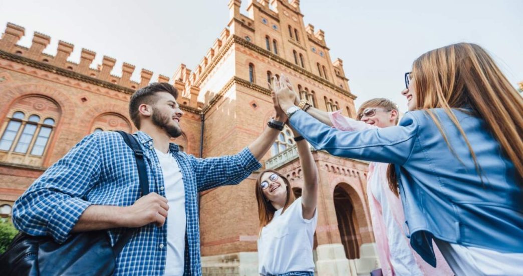 Acte necesare pentru înscrierea la liceu