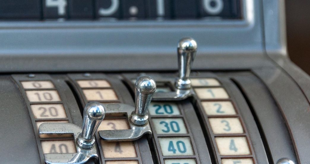 Ghid e-Factura 2026: Emitere, Validare și Trimitere SPV